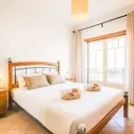 Apartment Rhodes - Moderno - Perto Do Centro De Albufeira